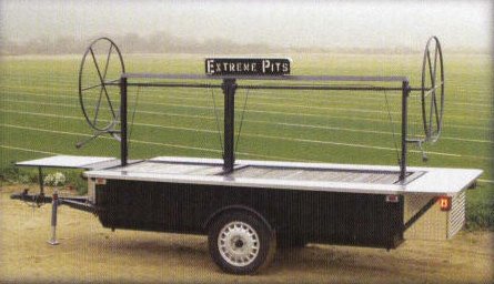 Bar b que pits - barbeque trailers are here. Buy smokers or bbq trailers - custom wood burning bbq pits and smoker grills. We feature an extreme barbecue pit as a barbecue grill trailer.